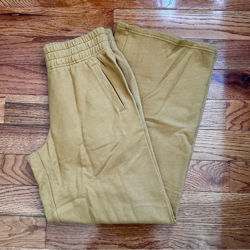 OFFLINE WIDE LEG SWEATS